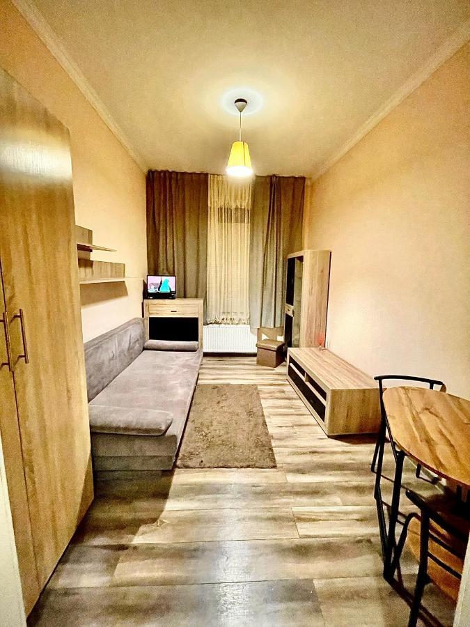 Stare Misto Apartamento Lviv Exterior foto