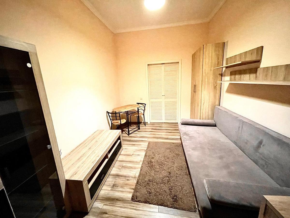 Stare Misto Apartamento Lviv Exterior foto